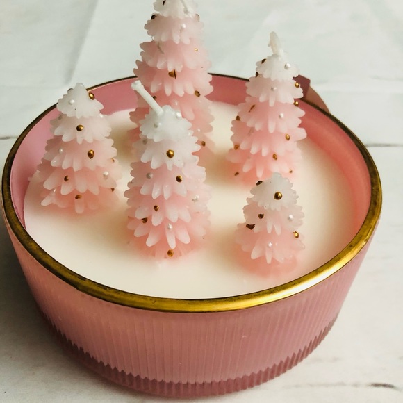 VIRAL Sincerely Jules Sparkling Forest Christmas Holiday Pink Tree Candle - Picture 2 of 10